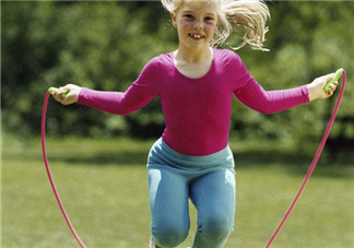 無繩跳繩和有繩跳繩哪個好？跳繩腿會變粗嗎？