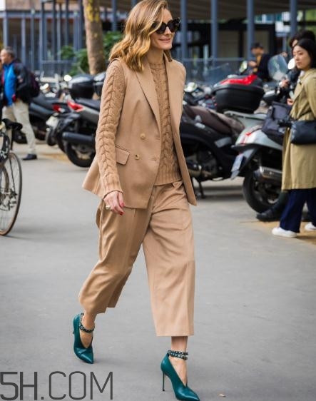 馬甲配什么衣服好看？馬甲怎么搭配好看？