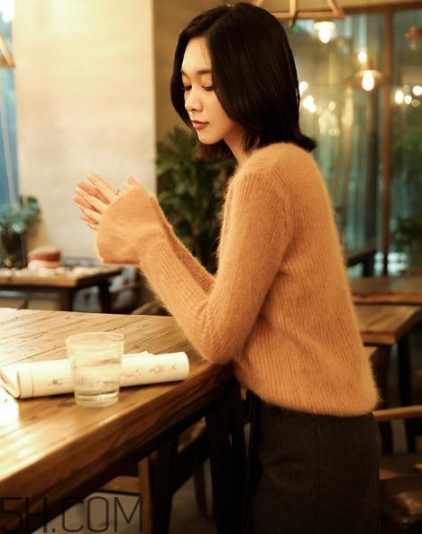 兔毛衣服縮水了怎么辦？兔毛衣服怎么在家清洗？