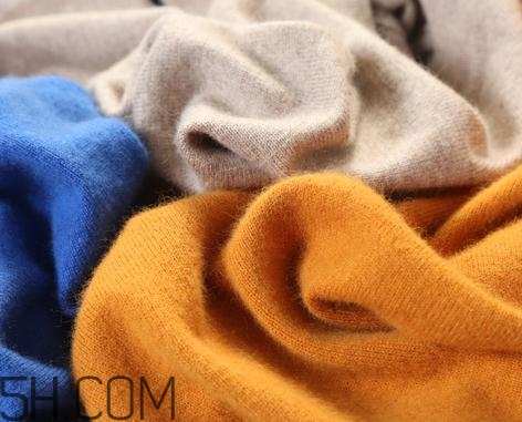 羊絨毛衣能水洗嗎？羊絨毛衣怎么洗最好？