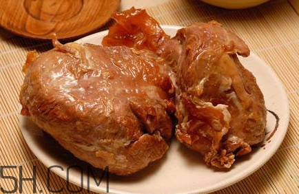 醬牛肉有點(diǎn)粘了怎么辦？醬牛肉為什么會變綠