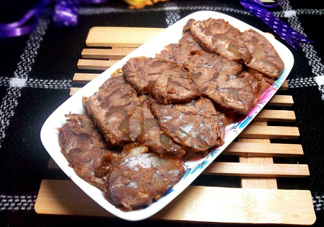 醬牛肉有點粘了怎么辦？醬牛肉為什么會變綠