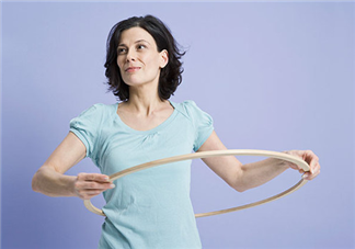 轉(zhuǎn)呼啦圈能練腹肌嗎？怎么減肚子上的贅肉最快最有效？