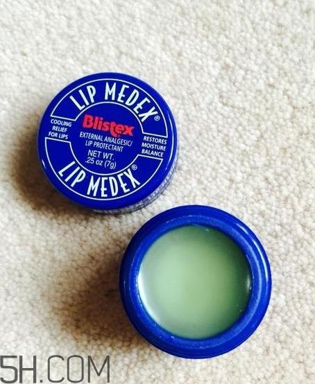 小藍(lán)罐唇膏正品多少錢？小藍(lán)罐唇膏怎么涂抹？