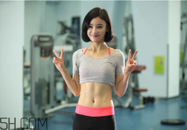 哪些動作可以練出馬甲線?腹肌和馬甲線的區(qū)別 哪些動作可以練出馬甲線?腹肌和馬甲線的區(qū)別