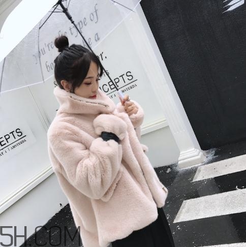 獺兔毛皮草怎么清洗？獺兔毛皮草可以水洗嗎？