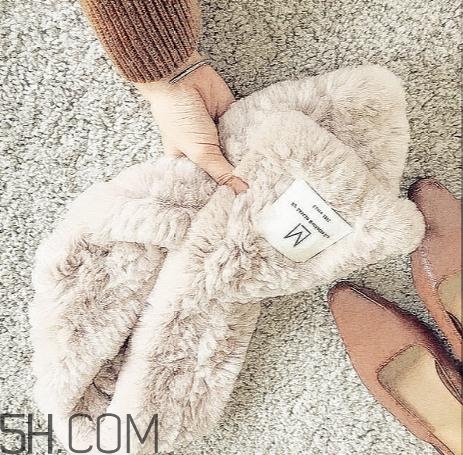 獺兔毛圍巾怎么清洗？獺兔毛圍巾掉毛怎么辦？