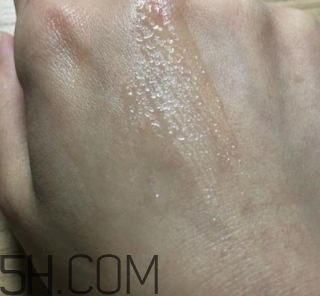 歐珀萊恒久肌底循環(huán)精華露加強(qiáng)型怎么樣_怎么用 歐珀萊恒久肌底循環(huán)精華露加強(qiáng)型怎么樣_怎么用