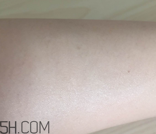 初之印修容氣墊CC霜怎么樣？多少錢？