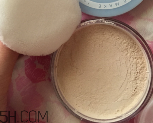 芙麗芳絲Hello Kitty套裝怎么樣？多少錢(qián)？