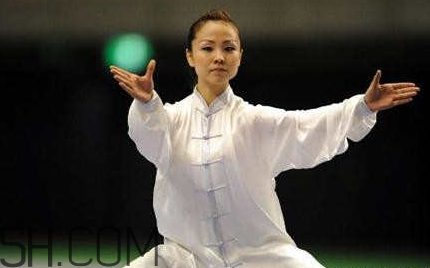 太極拳的養(yǎng)生功效 小孩練太極的好處 太極拳的養(yǎng)生功效 小孩練太極的好處