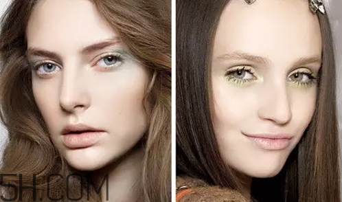 裸粉色口紅是什么顏色？裸粉色口紅試色