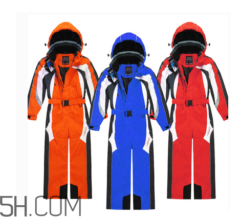 滑雪服什么牌子好？滑雪服和沖鋒衣哪個好？