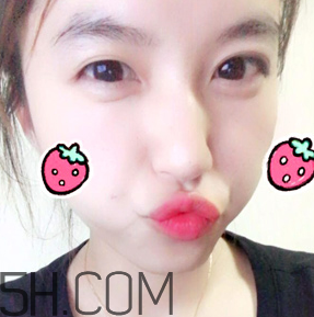 歐珀萊雙色唇棒怎么樣_試色圖 歐珀萊雙色唇棒怎么樣_試色圖