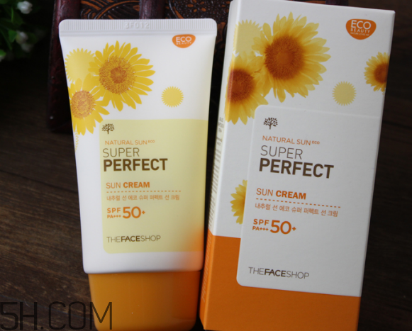 韓國(guó)防曬霜排行榜10強(qiáng) 不同膚質(zhì)怎么選擇防曬霜？