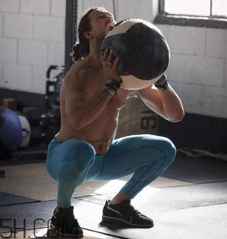 深蹲要蹲多深？深蹲要不要蹲到底？