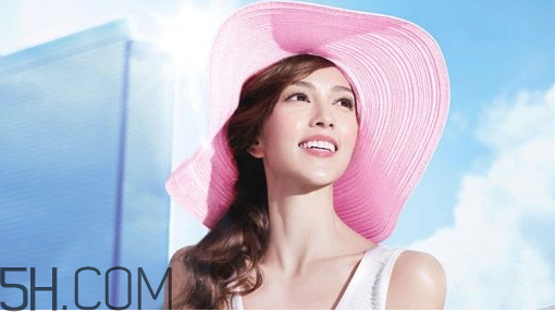 安耐曬各種顏色瓶子的區(qū)別？防曬霜可以直接涂在臉上嗎？