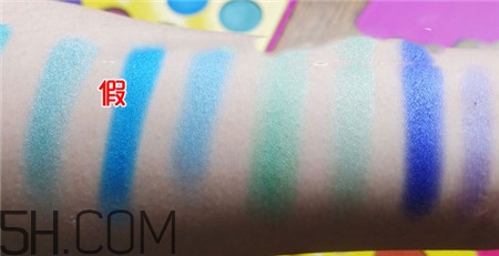juvias place眼影盤(pán)真假辨別_埃及艷后眼影盤(pán)真假對(duì)比