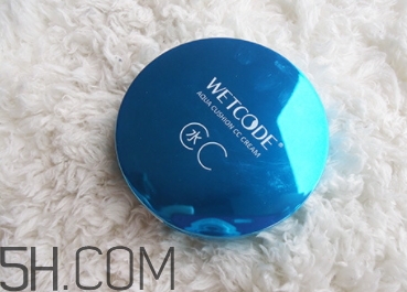 卡姿蘭和水密碼哪個(gè)好？卡姿蘭和水密碼對(duì)比