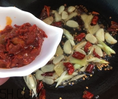 花蓋蟹和梭子蟹哪個好吃？花蓋蟹和梭子蟹區(qū)別