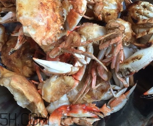 花蓋蟹和梭子蟹哪個好吃？花蓋蟹和梭子蟹區(qū)別