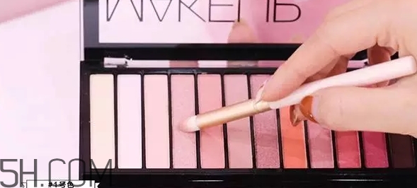 萬圣節(jié)南瓜妝怎么化？萬圣節(jié)南瓜少女妝