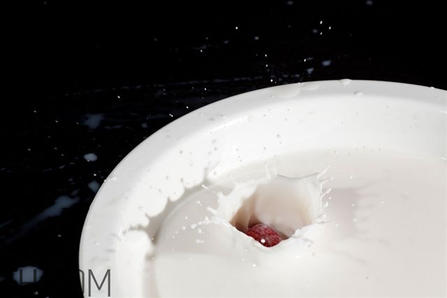 睡前喝酸奶好嗎 晚上睡覺前可以喝酸奶嗎 睡前喝酸奶好嗎 晚上睡覺前可以喝酸奶嗎