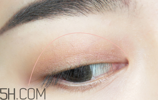 蜜桃約會(huì)妝怎么畫_橘色約會(huì)妝容教程 蜜桃約會(huì)妝怎么畫_橘色約會(huì)妝容教程