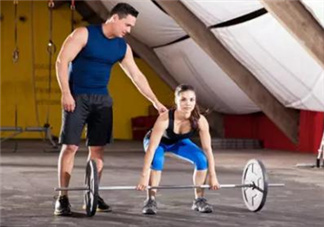 為什么做深蹲會頭暈？深蹲頭暈怎么改善？