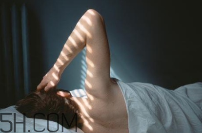 如何擁有高質(zhì)量睡眠？早醒性失眠的治療方法