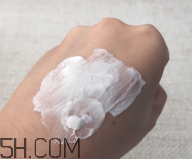 liz earle是什么牌子？liz earle是哪個國家的