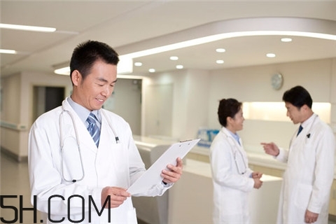 尿頻應(yīng)該去醫(yī)院哪個(gè)科？尿頻應(yīng)該做什么檢查？