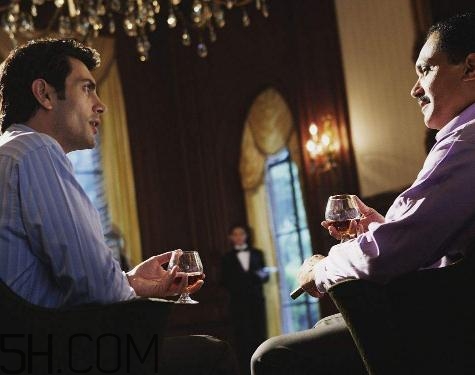 喝酒對前列腺有影響嗎？喝酒前列腺發(fā)炎怎么辦？