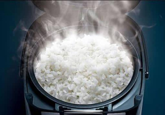 不用電飯鍋怎么煮飯？煮飯時(shí)飯和水的比例是多少