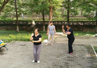 八段錦能治什么?。刻珮O拳八段錦五禽戲哪一種最好