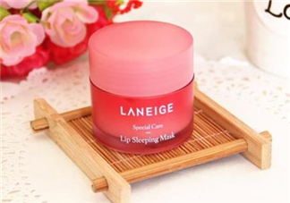 蘭芝唇膜哪個(gè)味道好聞？蘭芝唇膜哪個(gè)顏色好用？