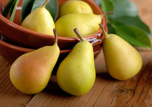 睡覺前可以吃梨嗎 晚上睡前吃梨好嗎 睡覺前可以吃梨嗎 晚上睡前吃梨好嗎