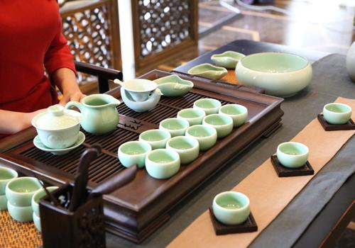 飯前喝茶好嗎 吃飯前可以喝茶嗎 飯前喝茶好嗎 吃飯前可以喝茶嗎