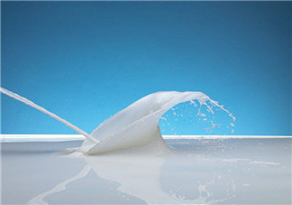 純牛奶和酸奶哪個(gè)好？純牛奶做酸奶的方法