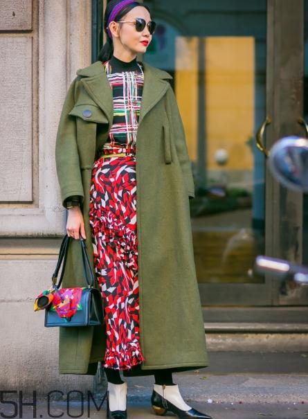 毛呢大衣可以熨燙嗎？毛呢大衣怎么熨燙？