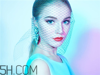 隆胸可以看出來嗎？隆胸可以懷孕生孩子嗎？