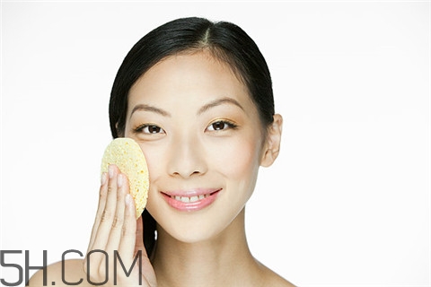 隆胸后多久變得柔軟？隆胸后多久可以側睡？