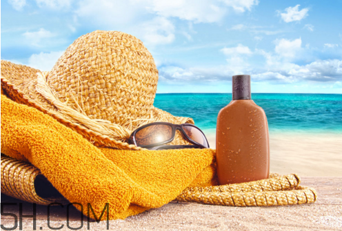 防曬霜開封后第二年還能用嗎？防曬霜使用注意事項