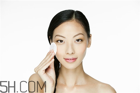 隆胸是永久的嗎？隆胸是大手術(shù)嗎？