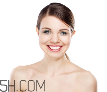 隆胸是男醫(yī)生嗎？隆胸會有后遺癥嗎？