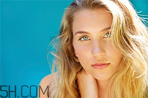 隆胸會(huì)下垂嗎？隆胸會(huì)留疤嗎？