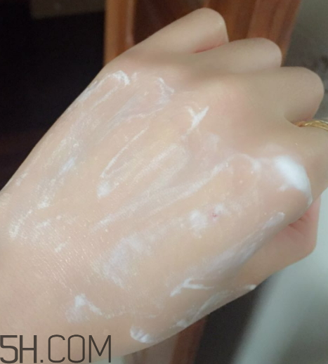 透真氨基酸潔面霜怎么樣 透真氨基酸潔面霜多少錢(qián)