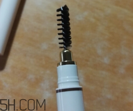 卡姿蘭眉筆怎么樣？卡姿蘭眉筆好用嗎