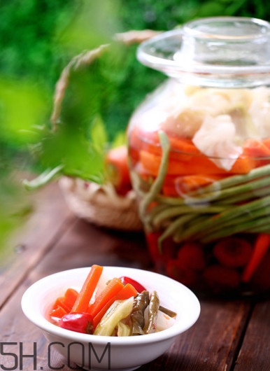 四川泡菜每天吃會(huì)不會(huì)得癌？四川泡菜怎么做