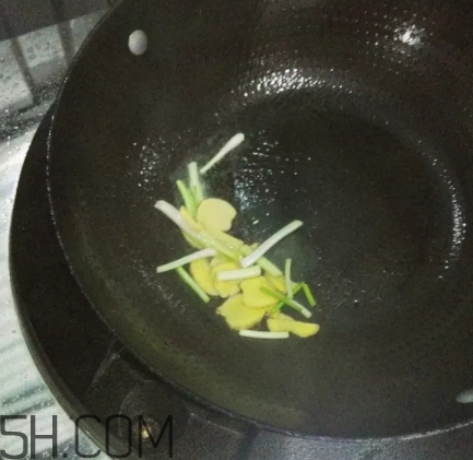 冬蟹蒸多長(zhǎng)時(shí)間？怎么蒸冬蟹